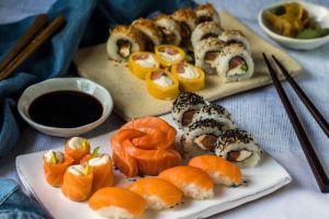 tiendas de comida japonesa en asuncion Pira Sushi